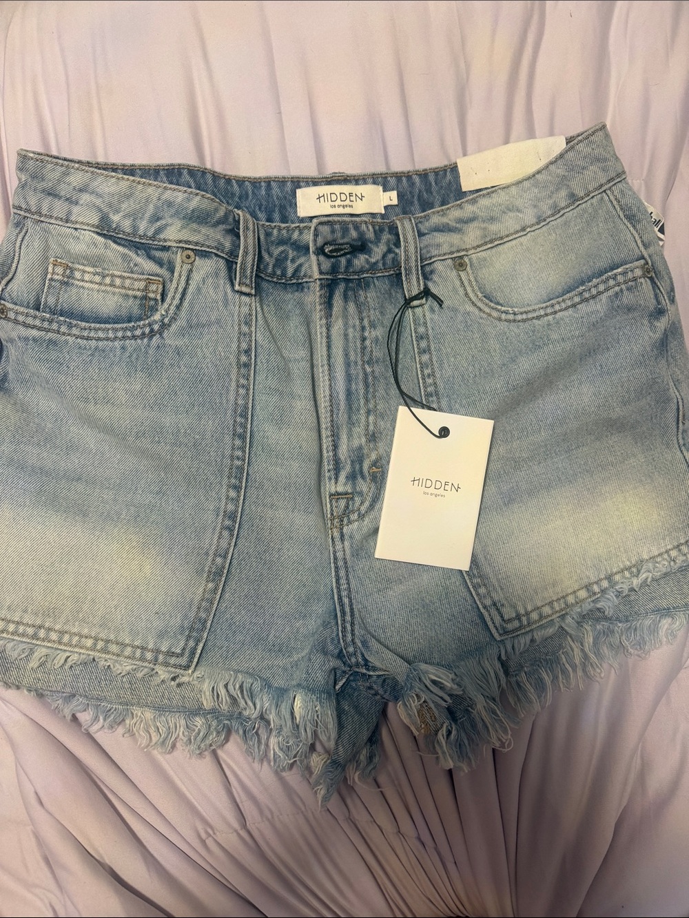 Hidden Sofie Mom Shorts High-Rise Light Wash Denim Shorts - LG